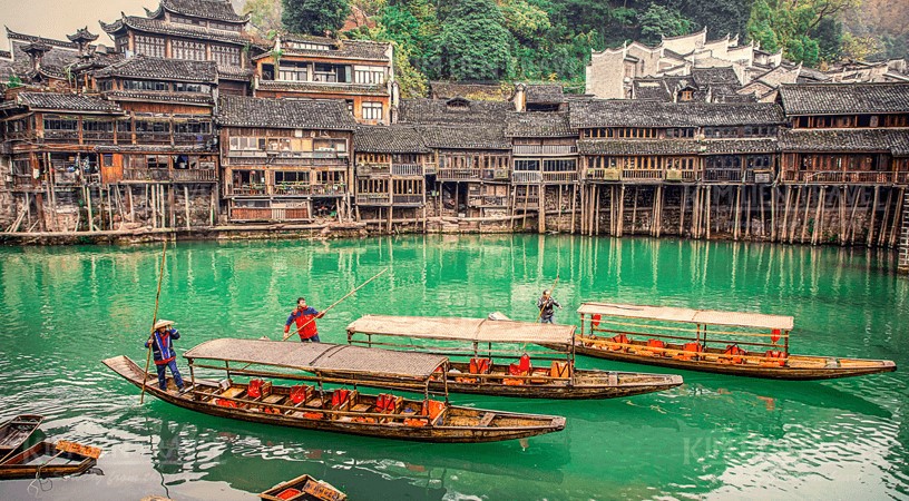  TRƯƠNG GIA GIỚI - PHƯỢNG HOÀNG CỔ TRẤN 2025
